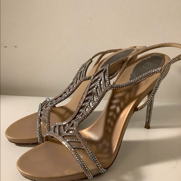 Rene Caovilla Crystal Chevron T Strap Rhinestone Jeweled Slingback Sandals - Picture 5 of 9